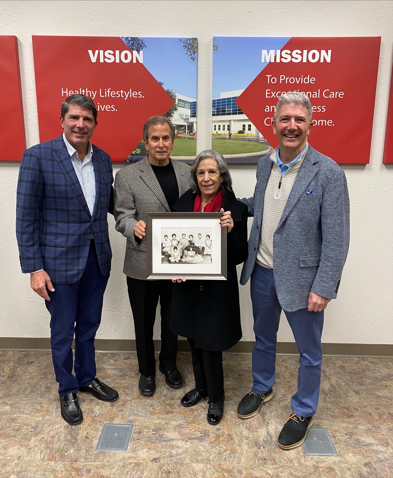 Coffee Regional Unveils Naming of it’s Hanna Family Cancer Center